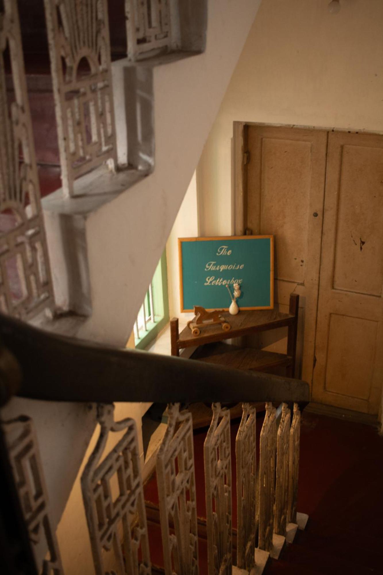 The Turquoise Letterbox - Twin At Central Kolkata Exterior photo